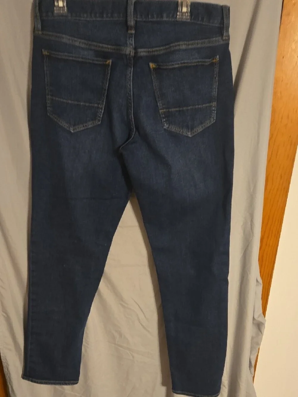 Banana Republic Men’s Dark Blue Slim Jeans Like New Size 33x32